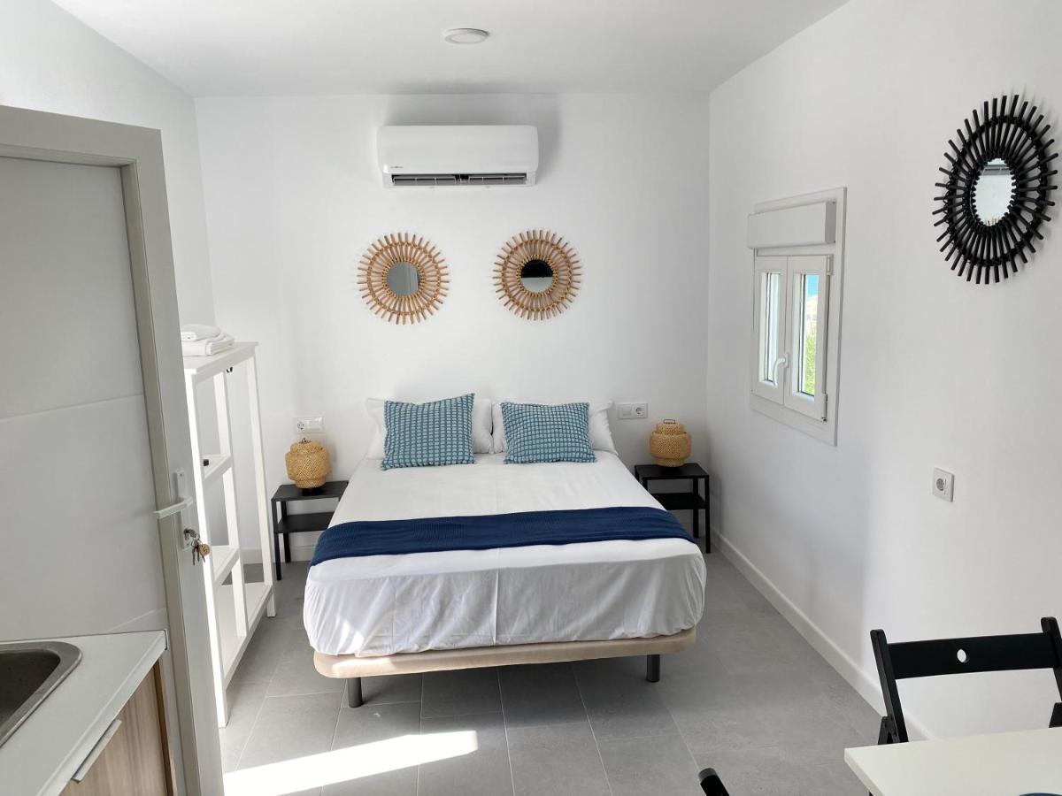 Ch II Apartments Zona De Ocio Nocturno Кониль-де-ла-Фронтера Экстерьер фото