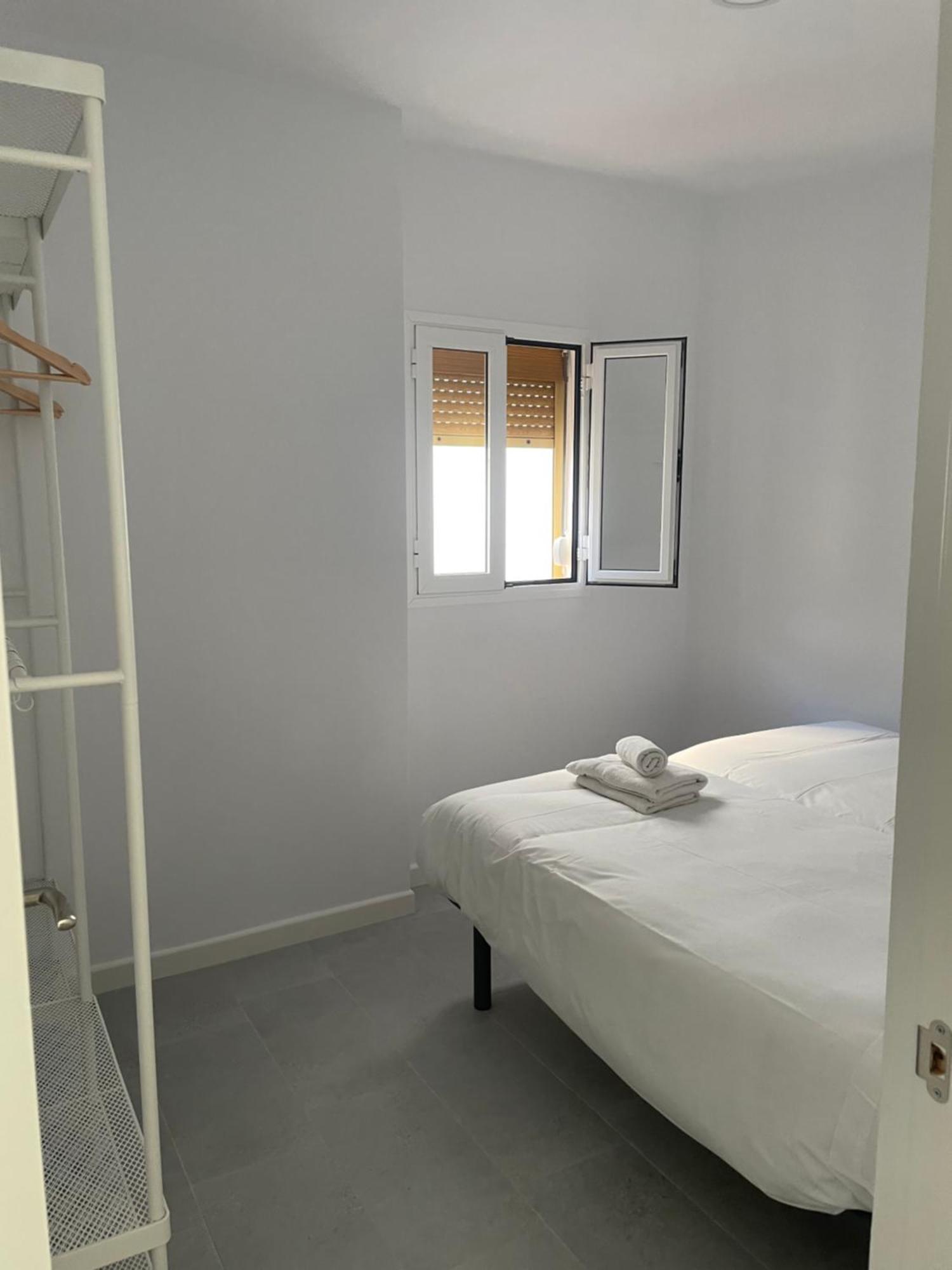 Ch II Apartments Zona De Ocio Nocturno Кониль-де-ла-Фронтера Экстерьер фото